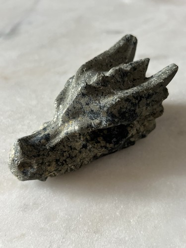 Pyrit drache kopf schädel - pyrit,