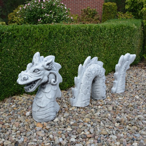Ungeheuer nessie loch ness - ungeheuer,