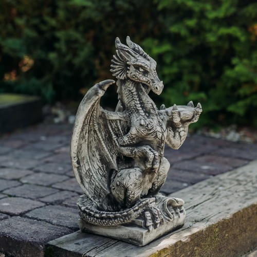 Drache alien dino - drache,
