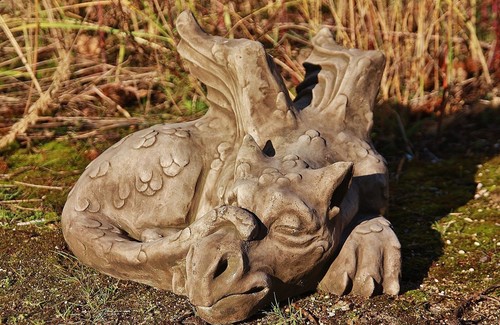 Steinfigur drache liegend neu - steinfigur,