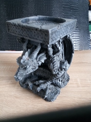 Drache figur podest - ,